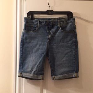 High rise denim Bermuda short